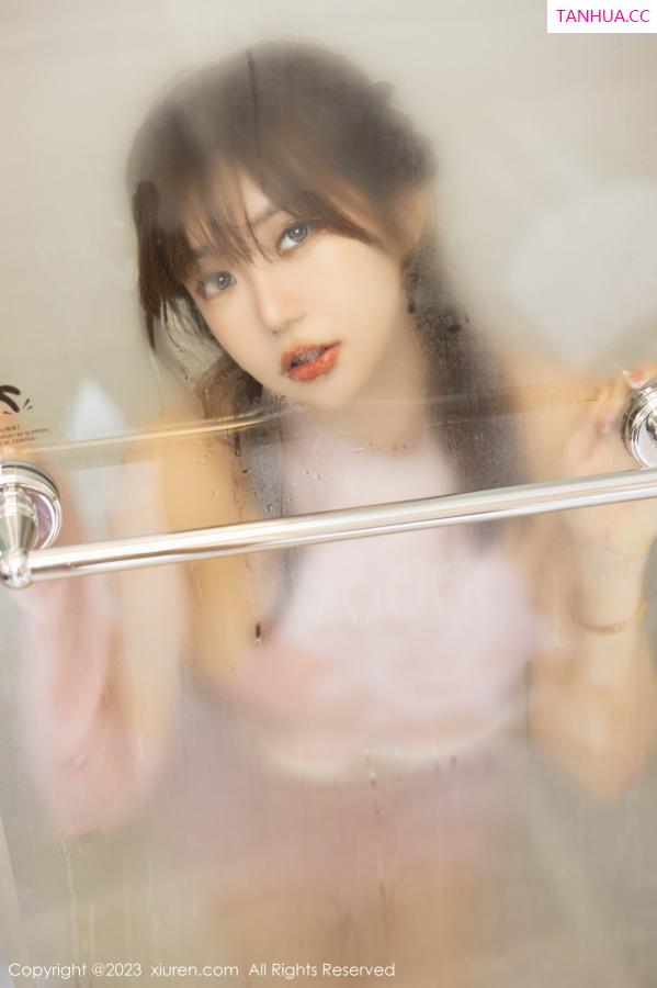 綺裡嘉 绮里嘉 [XiuRen]高清写真图 2023.01.06 No.6097 绮里嘉ula 黑丝美腿第55张图片